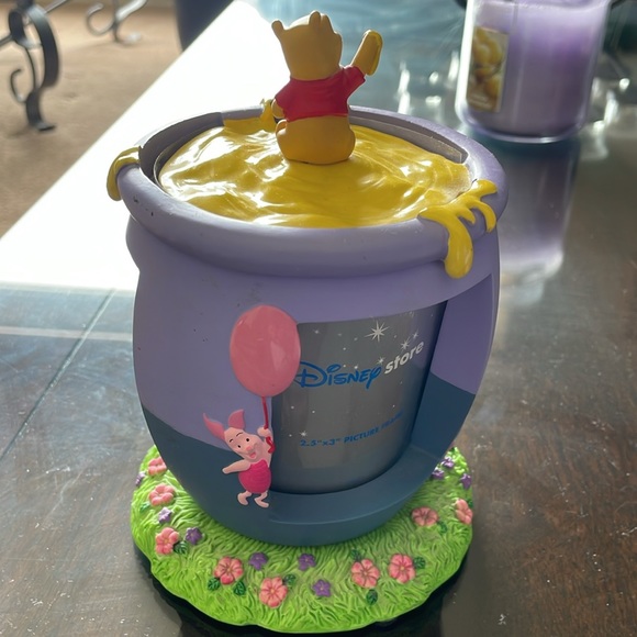 Disney Winnie the Pooh Tiger Piglet Eeyore Honey Spinning Picture Photo Frame - Picture 4 of 9